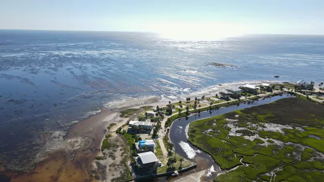 $350,000 | 22193 Gulfview Road, Perry, FL 32348