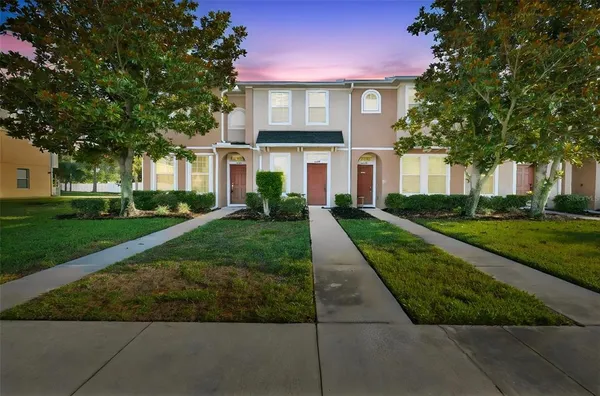 $215,000 | 8830 Red Beechwood Court, Riverview, FL 33578