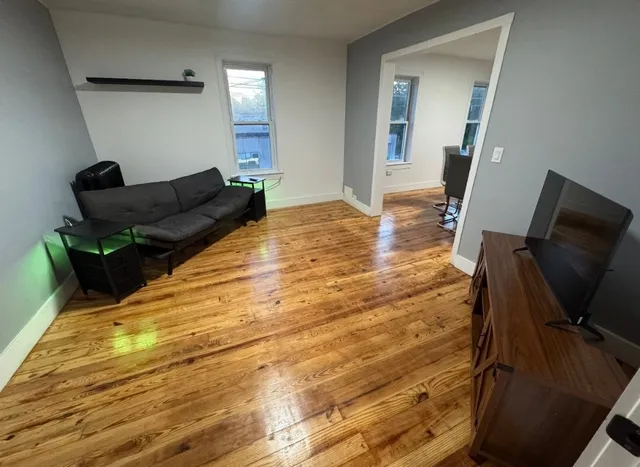 $2,300 | 249 Robinson Street, Unit 2, Binghamton, NY 13904