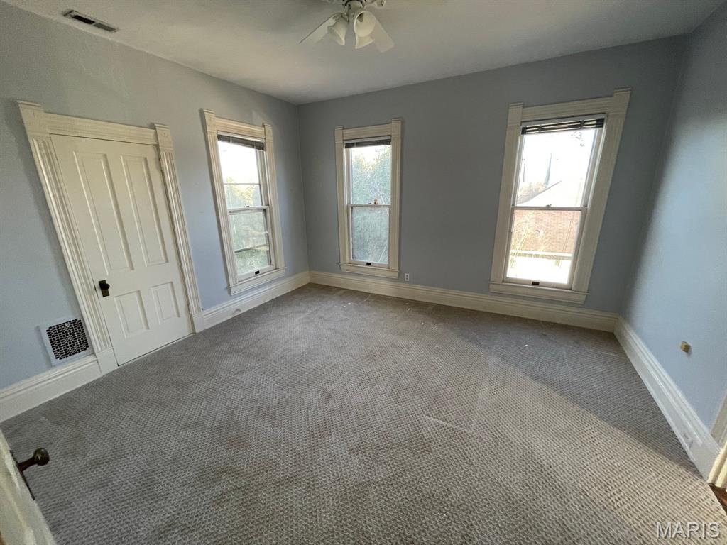 810 Grove Street Alton, IL 62002 - Photo 23 of 37