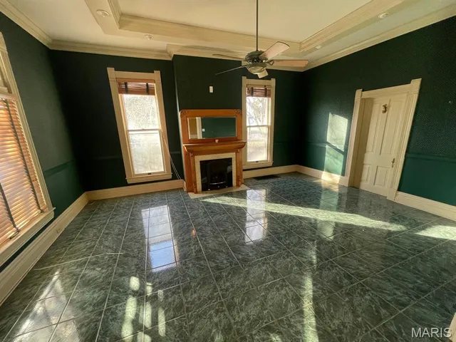 $263,000 | 810 Grove Street, Alton, IL 62002