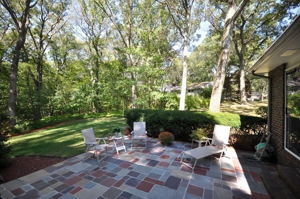 20 Peachtree Road Lexington, MA 02420 - Photo 25 of 30
