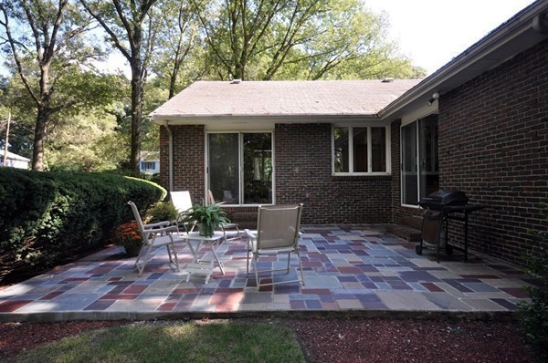 20 Peachtree Road Lexington, MA 02420 - Photo 27 of 30