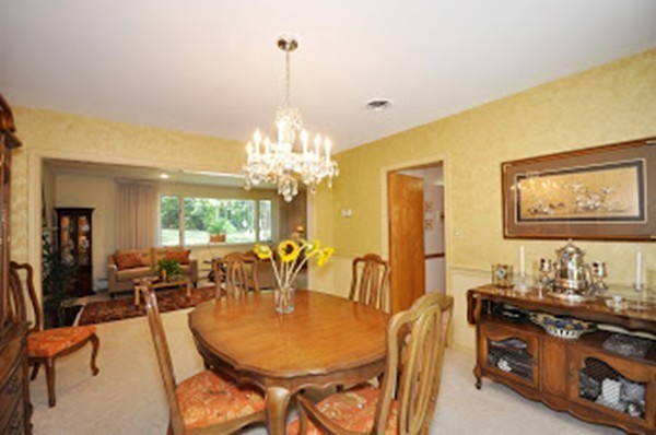20 Peachtree Road Lexington, MA 02420 - Photo 5 of 30