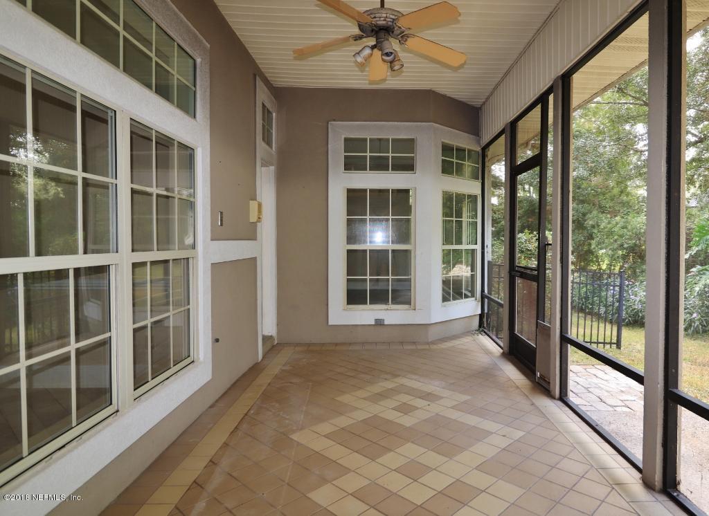 1899 Commodore Point Drive Orange Park, FL 32003 - Photo 34 of 52 a view of an entryway with a window