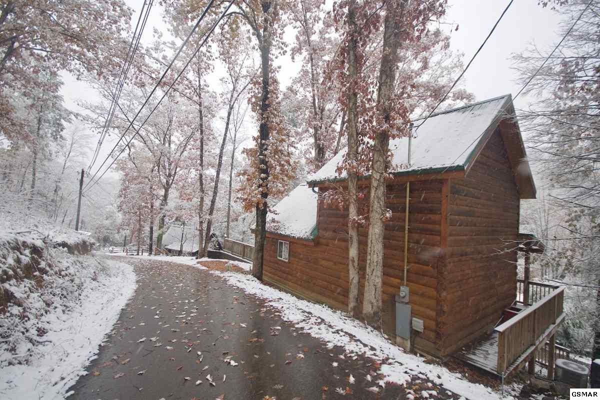 920 Oak Ridge Road Gatlinburg, TN 37738 - Photo 32 of 33 Gallery Image 32