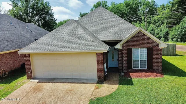 $150,000 | 805 Serville Drive, Jackson, MS 39206