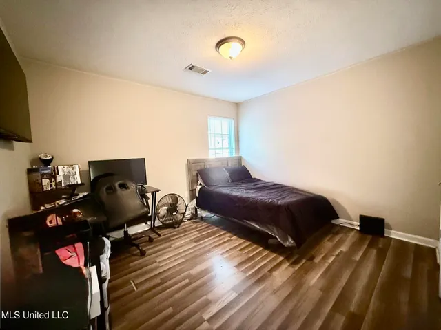 $150,000 | 805 Serville Drive, Jackson, MS 39206