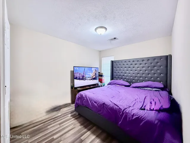 $150,000 | 805 Serville Drive, Jackson, MS 39206