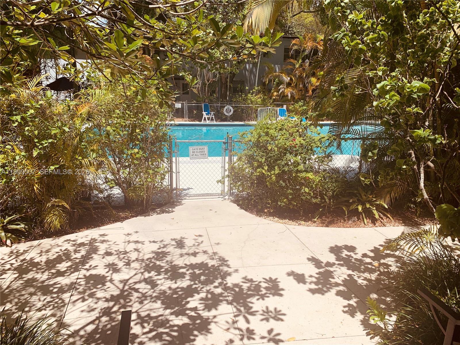 5605 Southwest 80th Street, Unit 97A Miami, FL 33143 - Photo 16 of 25 a view of snow covered with snow