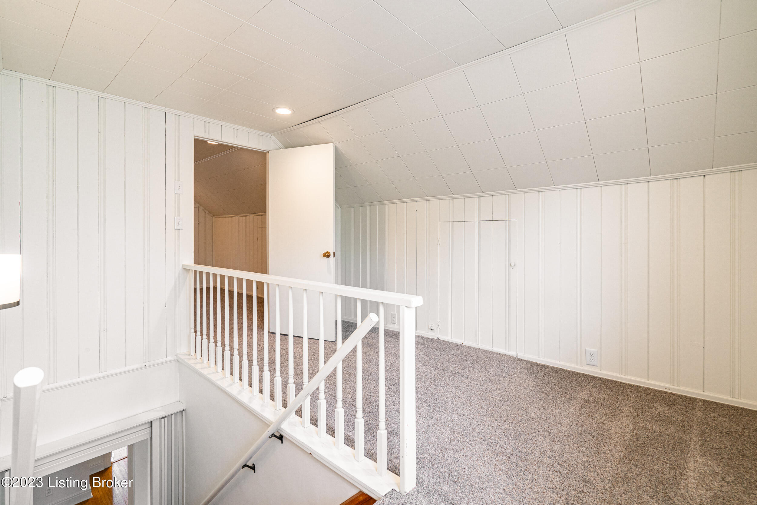 4020 Gloucester Road Louisville, KY 40207 - Photo 26 of 46 4020 Gloucester Rd-36