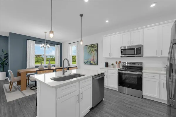 $404,985 | 10111 Morning Meadowlark Trail, Palmetto, FL 34221