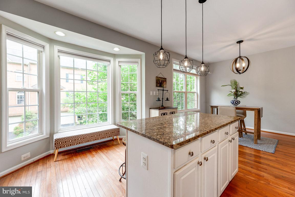 7371 Stream Bluff Way Springfield, VA 22153 - Photo 14 of 45 Gallery Image 14