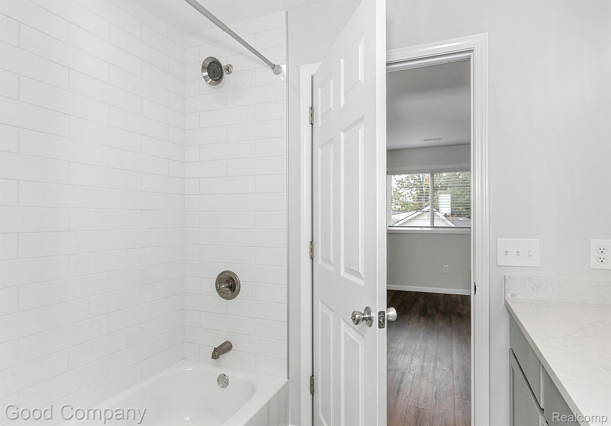 3154 Greenfield Road Berkley, MI 48072 - Photo 20 of 36