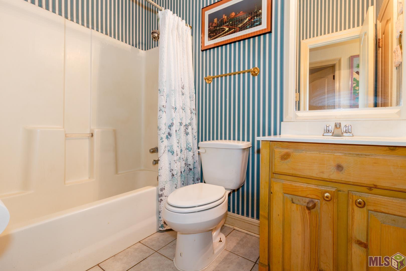 11918 Spring Meadow Drive Baton Rouge, LA 70818 - Photo 17 of 24 Gallery Image 17