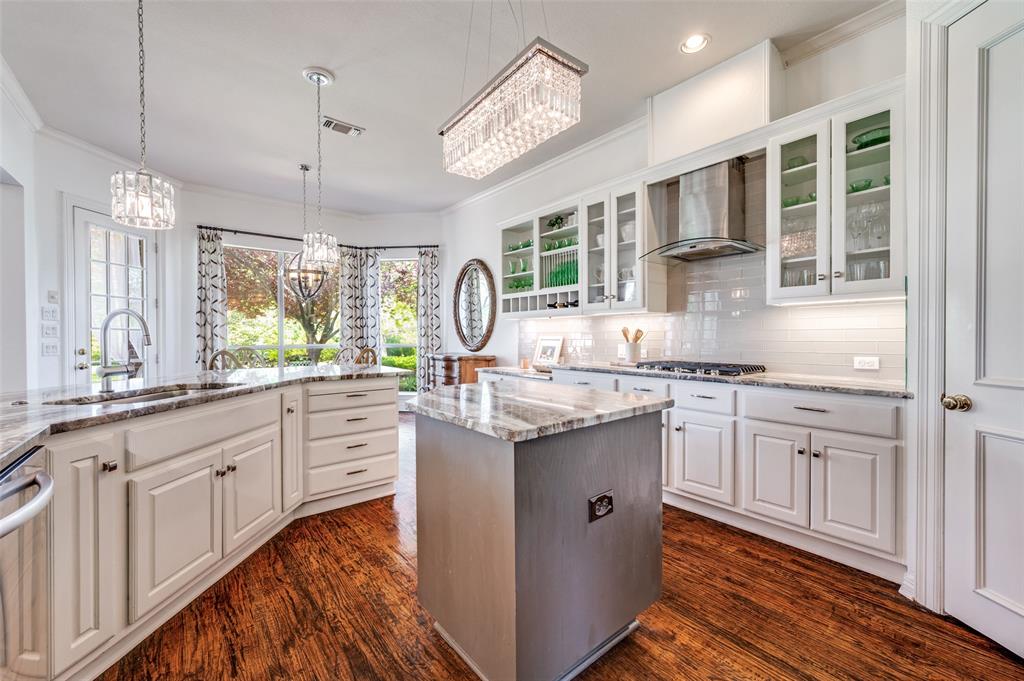 2841 Winding Creek Road Prosper, TX 75078 - Photo 7 of 40