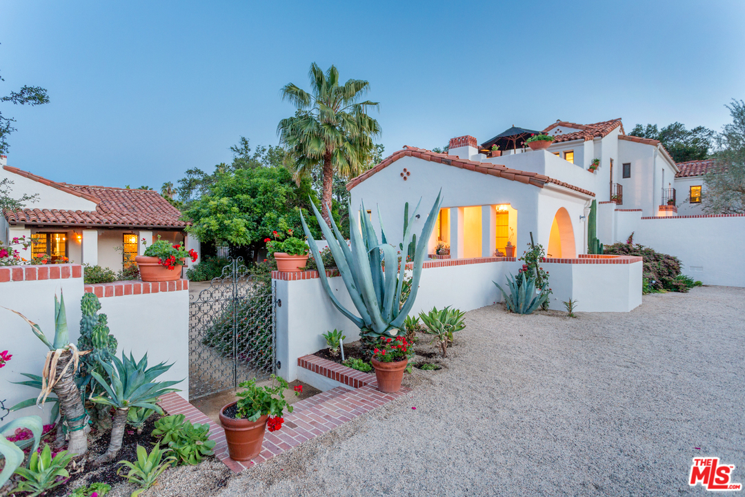 715 El Toro Road Ojai, CA 93023 - Photo 3 of 49