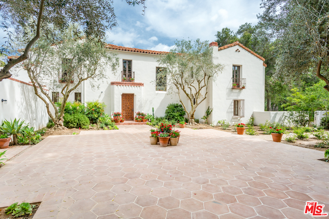 715 El Toro Road Ojai, CA 93023 - Photo 5 of 49