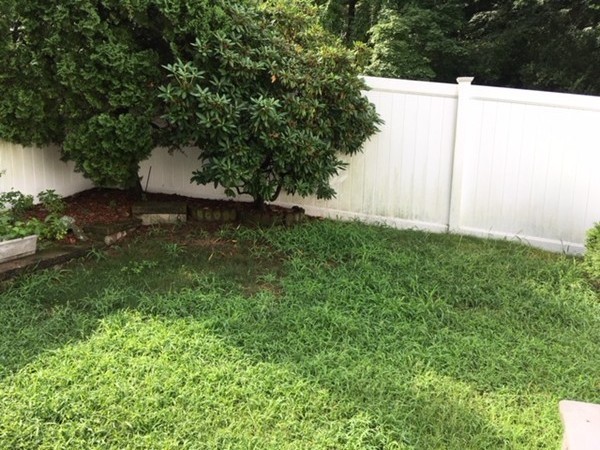 23-25 Thurston Road Newton, MA 02464 - Photo 5 of 18 Gallery Image 5