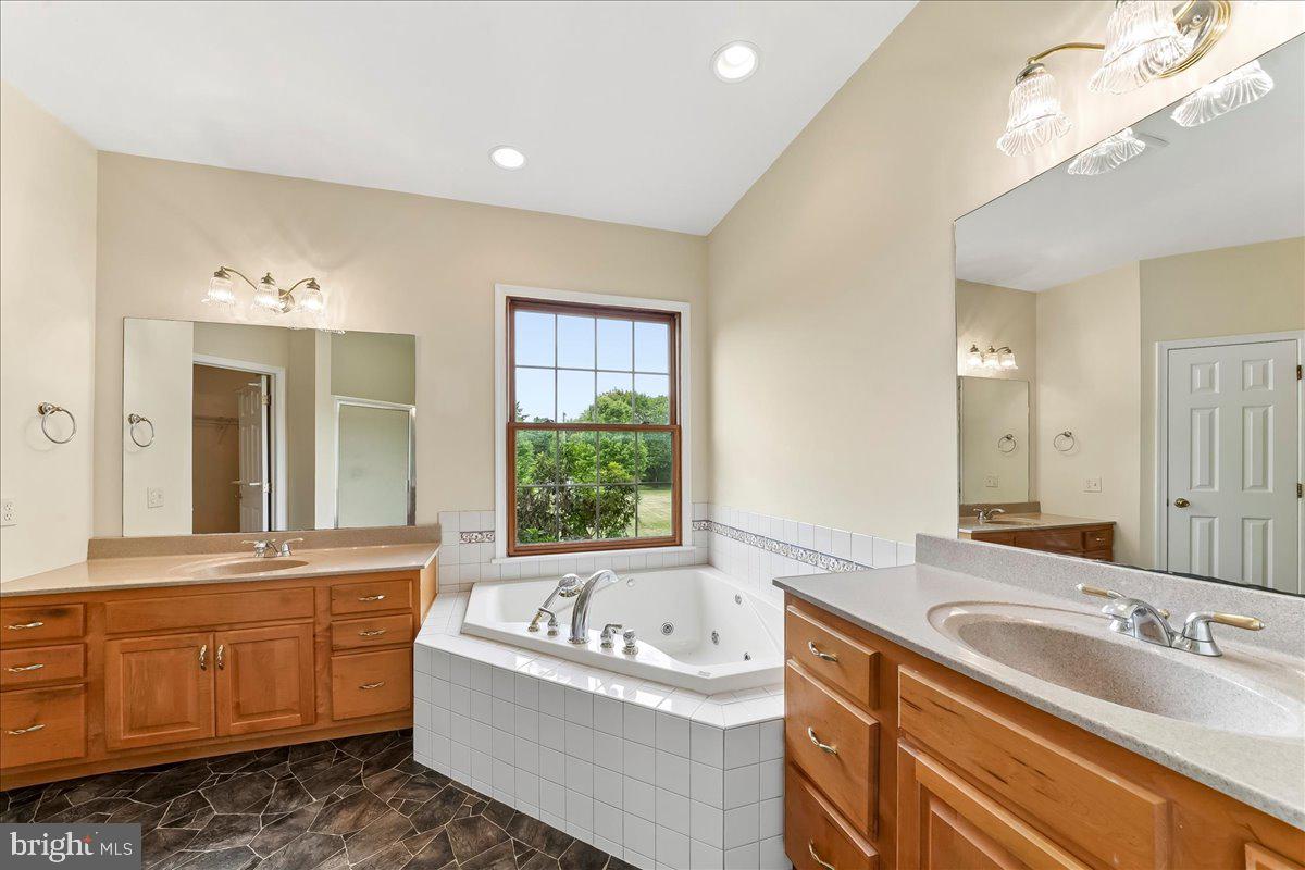 8247 Hensingersville Road Alburtis, PA 18011 - Photo 30 of 68