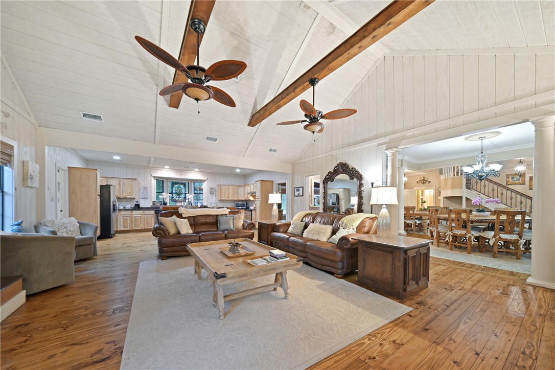 3321 Schulle Road Round Top, TX 78954 - Photo 6 of 50 Gallery Image 6