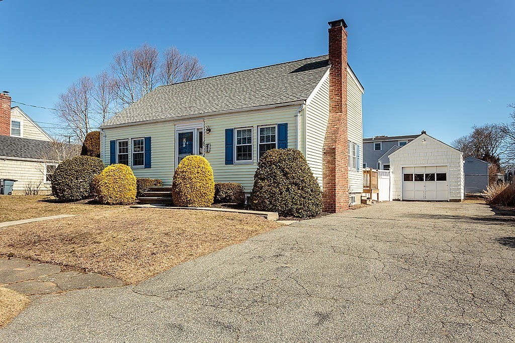 6 Bonad Road Stoneham, MA 02180 - Photo 1 of 22 Gallery Image 1