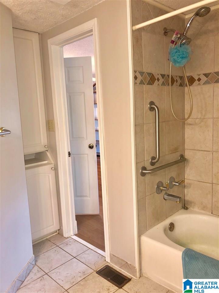 3316 Sunniroc Road Birmingham, AL 35210 - Photo 14 of 21