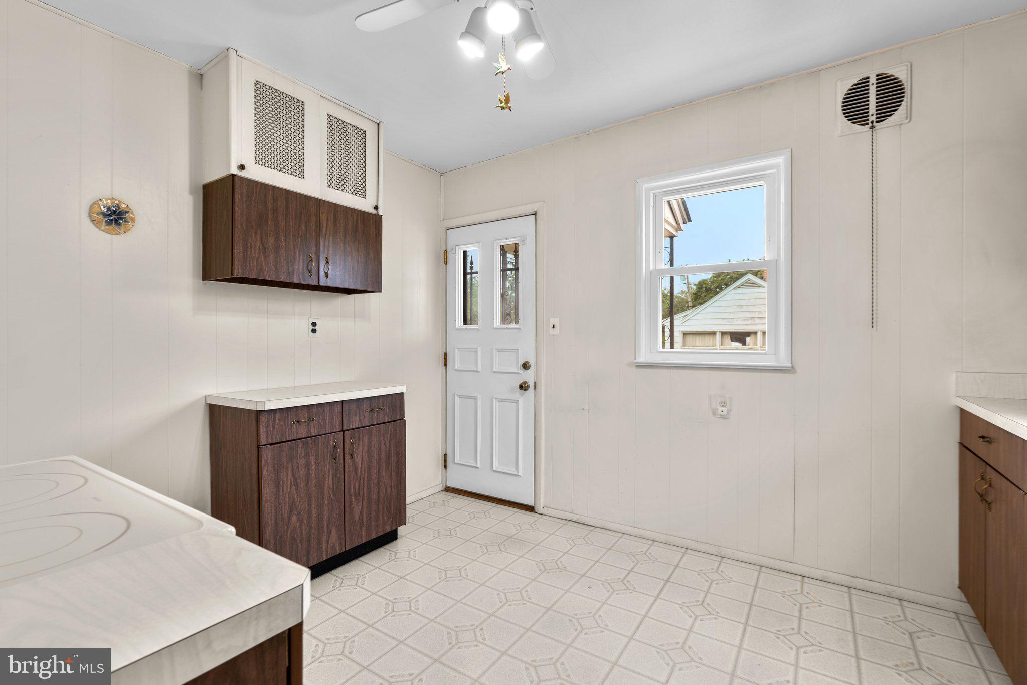 8108 Savage Guilford Road Savage, MD 20763 - Photo 9 of 45