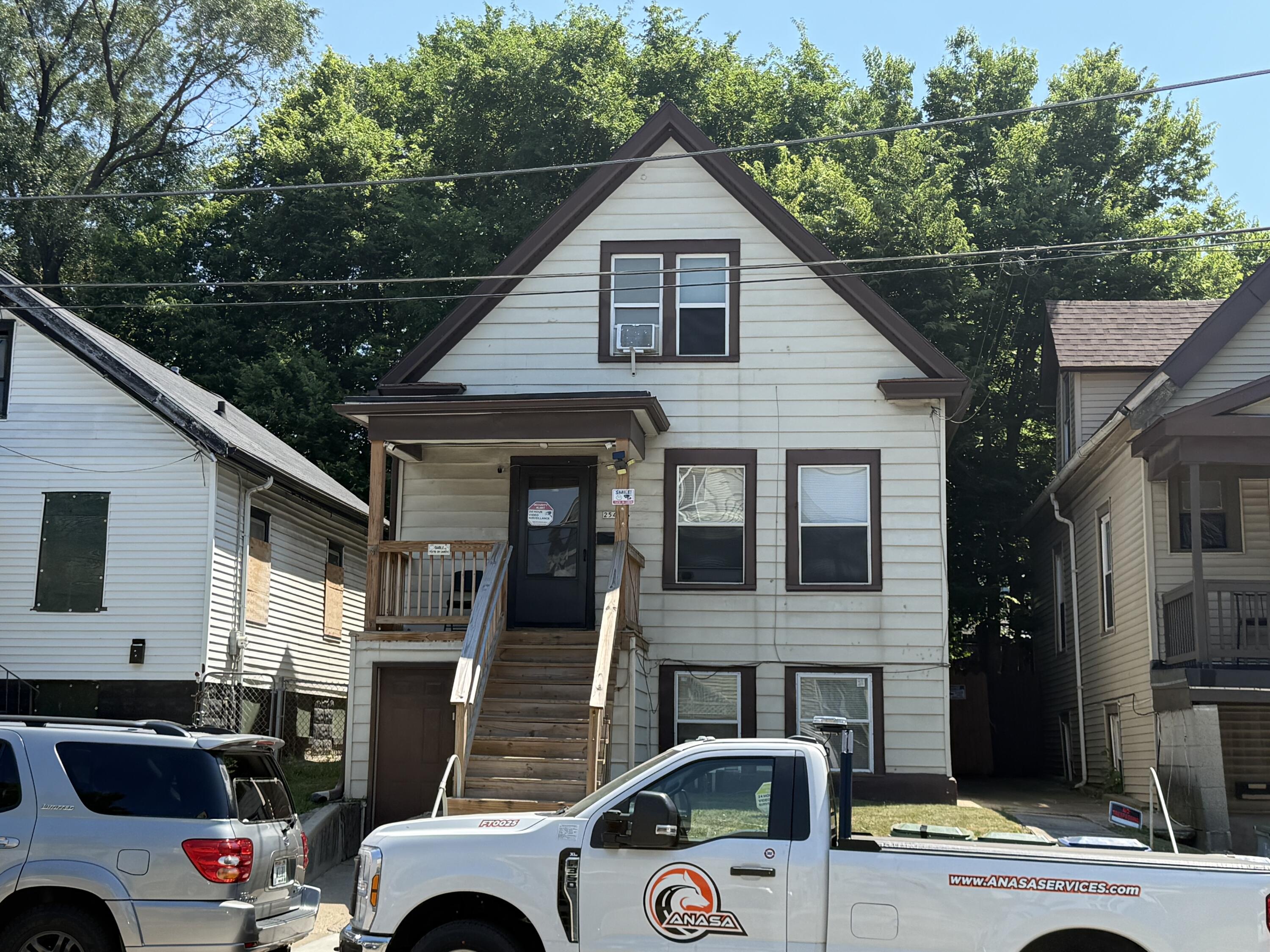 2544 South 6th Street Milwaukee, WI 53215 - Photo 11 of 11 IMG_2434