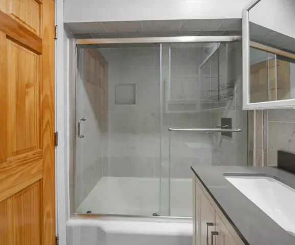 $475,000 | 14359 South Dixie Highway, Monroe, MI 48161