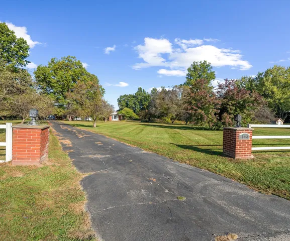 $475,000 | 14359 South Dixie Highway, Monroe, MI 48161