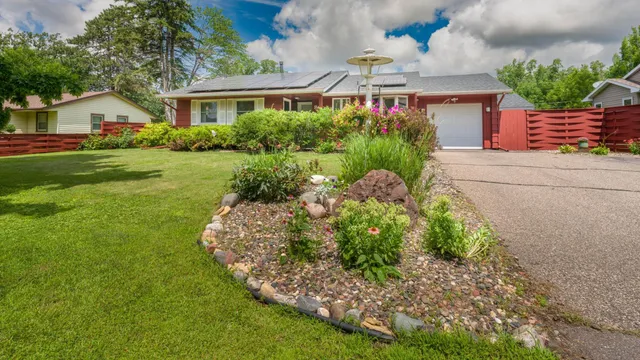 $474,900 | 8000 West 26th Street, St. Louis Park, MN 55426