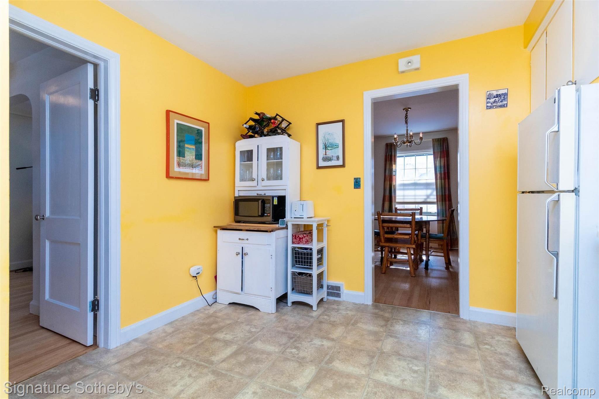 3797 Wakefield Road Berkley, MI 48072 - Photo 11 of 37 115.jpg