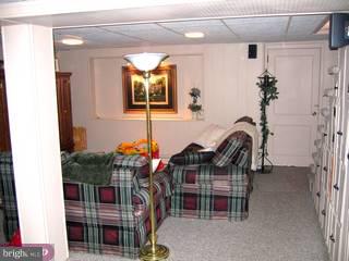 909 North Ridge Road Perkasie, PA 18944 - Photo 4 of 6