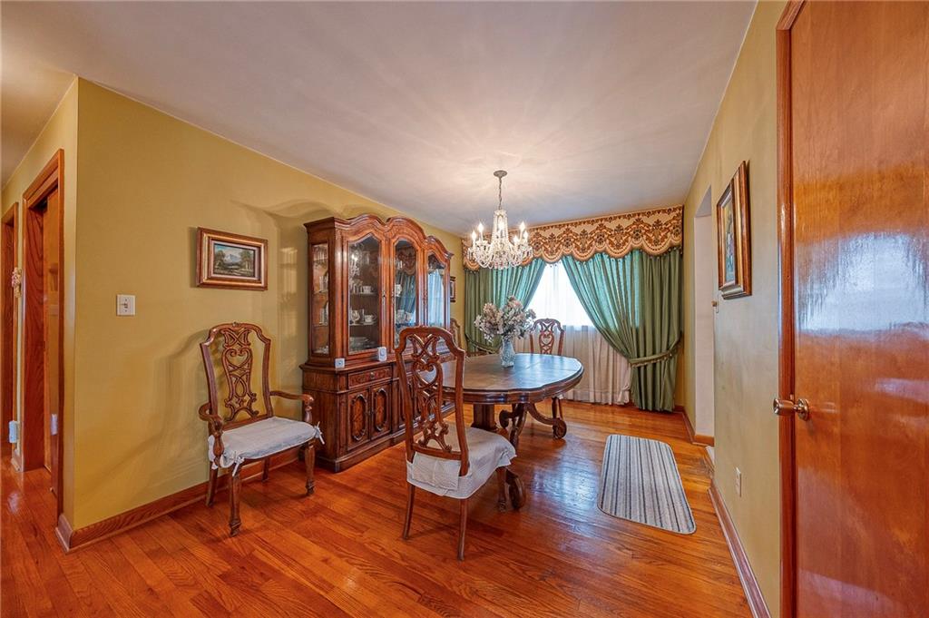 1913 Brigadoon Lane New Castle, PA 16101 - Photo 12 of 30 a view of a livingroom with furniture a dinning room and dining room view