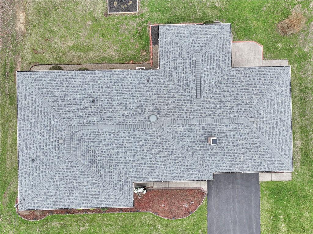 1913 Brigadoon Lane New Castle, PA 16101 - Photo 27 of 30 a aerial view of a house with a yard