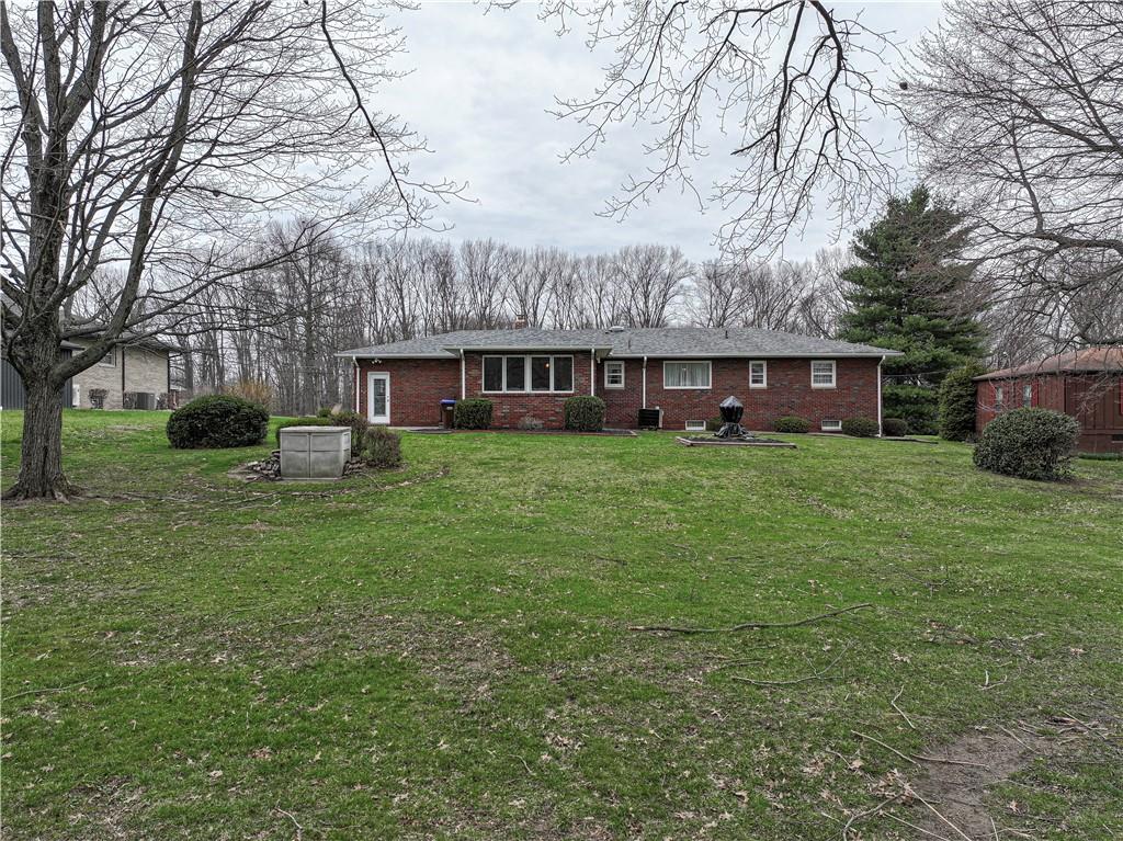 1913 Brigadoon Lane New Castle, PA 16101 - Photo 29 of 30 front view of a house with a yard