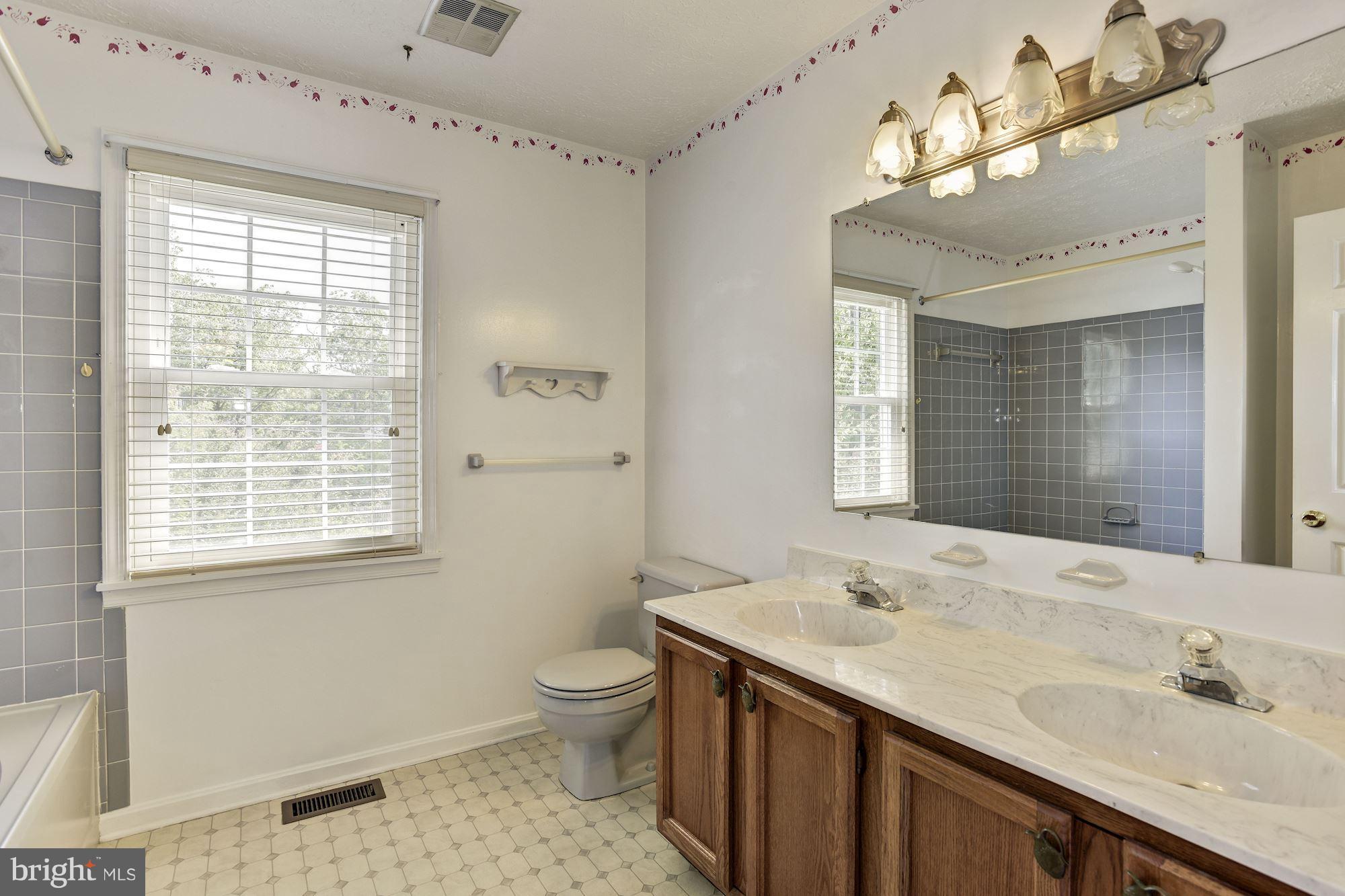438 Magothy Bridge Road Pasadena, MD 21122 - Photo 15 of 26 Master Bath