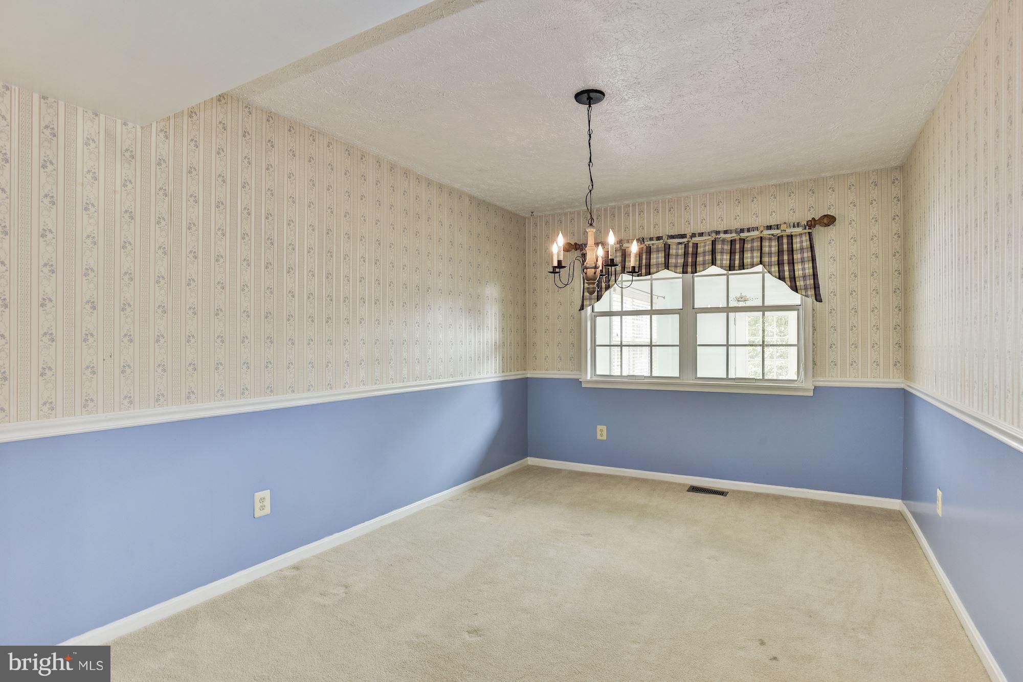 438 Magothy Bridge Road Pasadena, MD 21122 - Photo 4 of 26 Dining Room