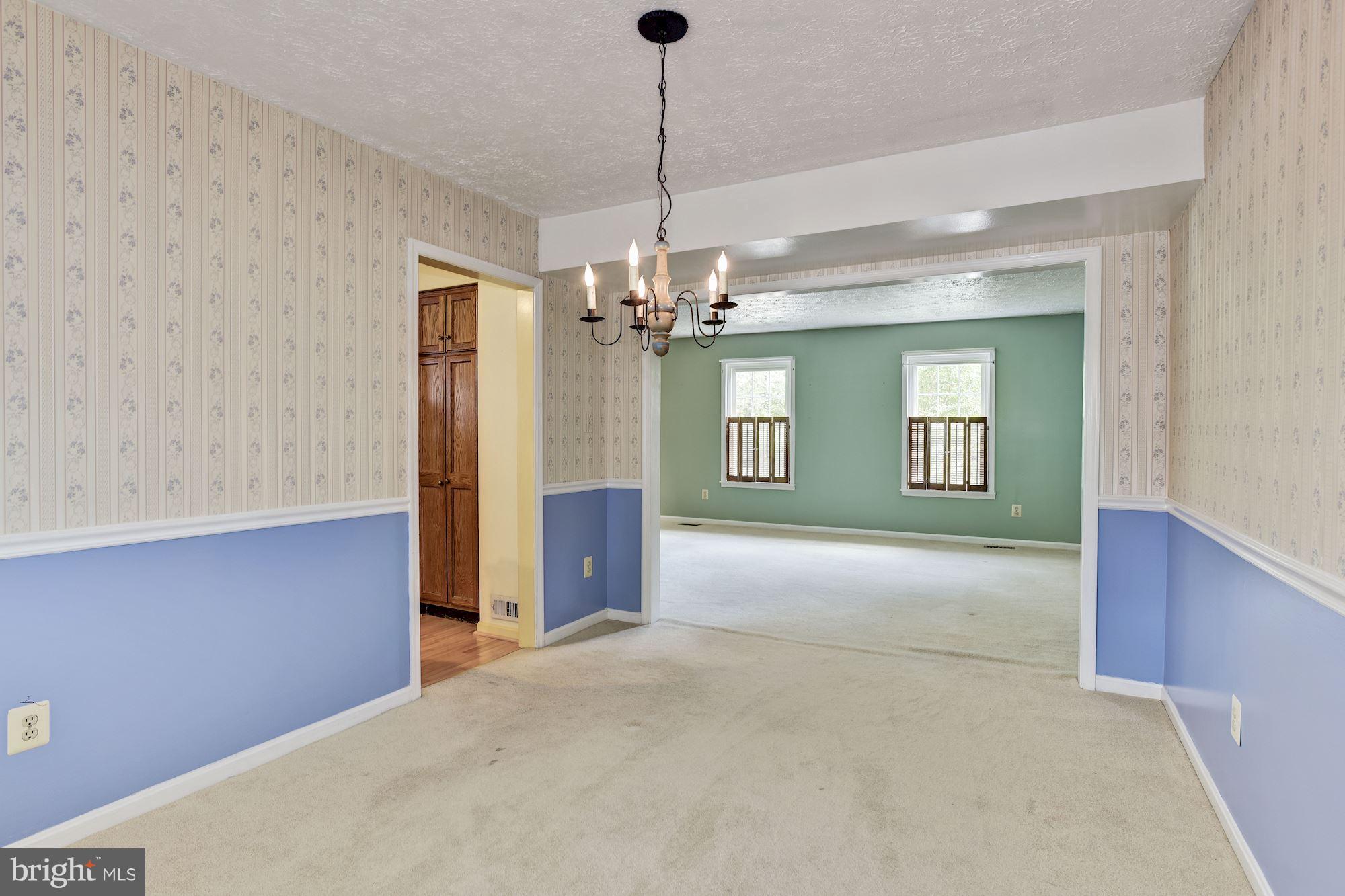 438 Magothy Bridge Road Pasadena, MD 21122 - Photo 5 of 26 Dining Room