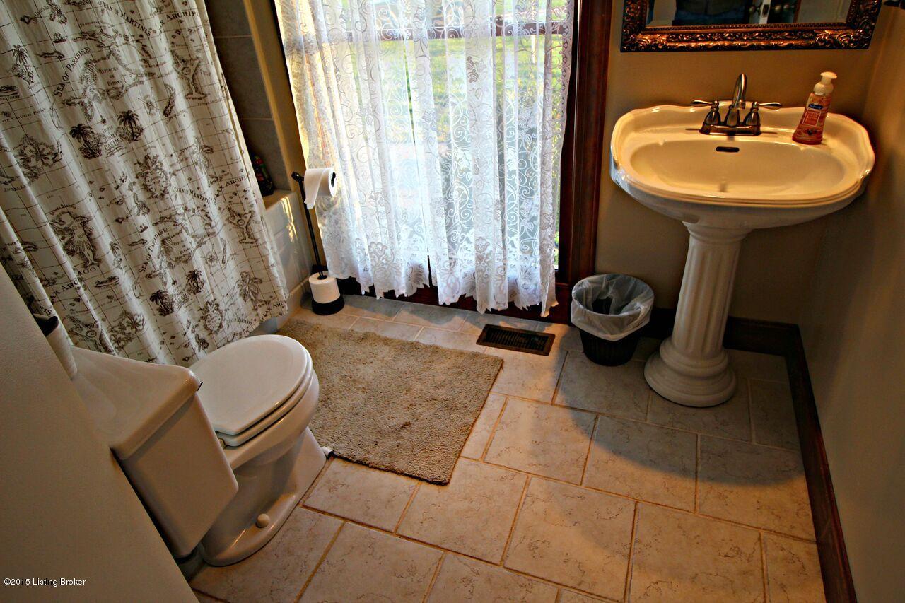 12699 Mt Eden Road Mount Eden, KY 40046 - Photo 34 of 52 bath