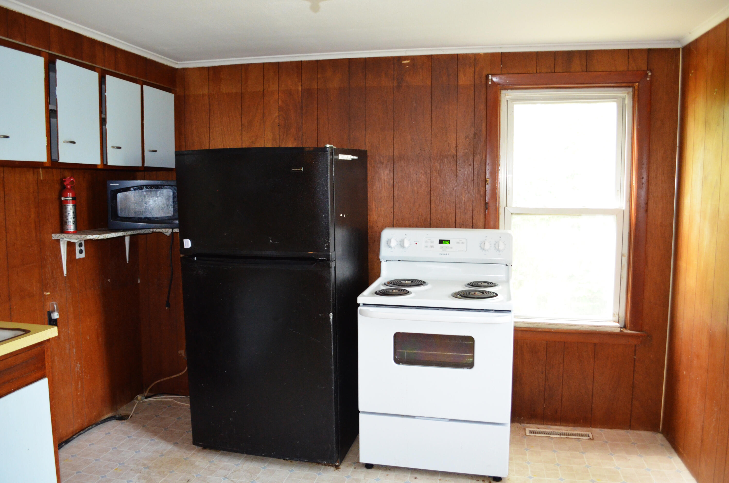 10 William Street Sanford, ME 04073 - Photo 13 of 32 DSC_0354 copy