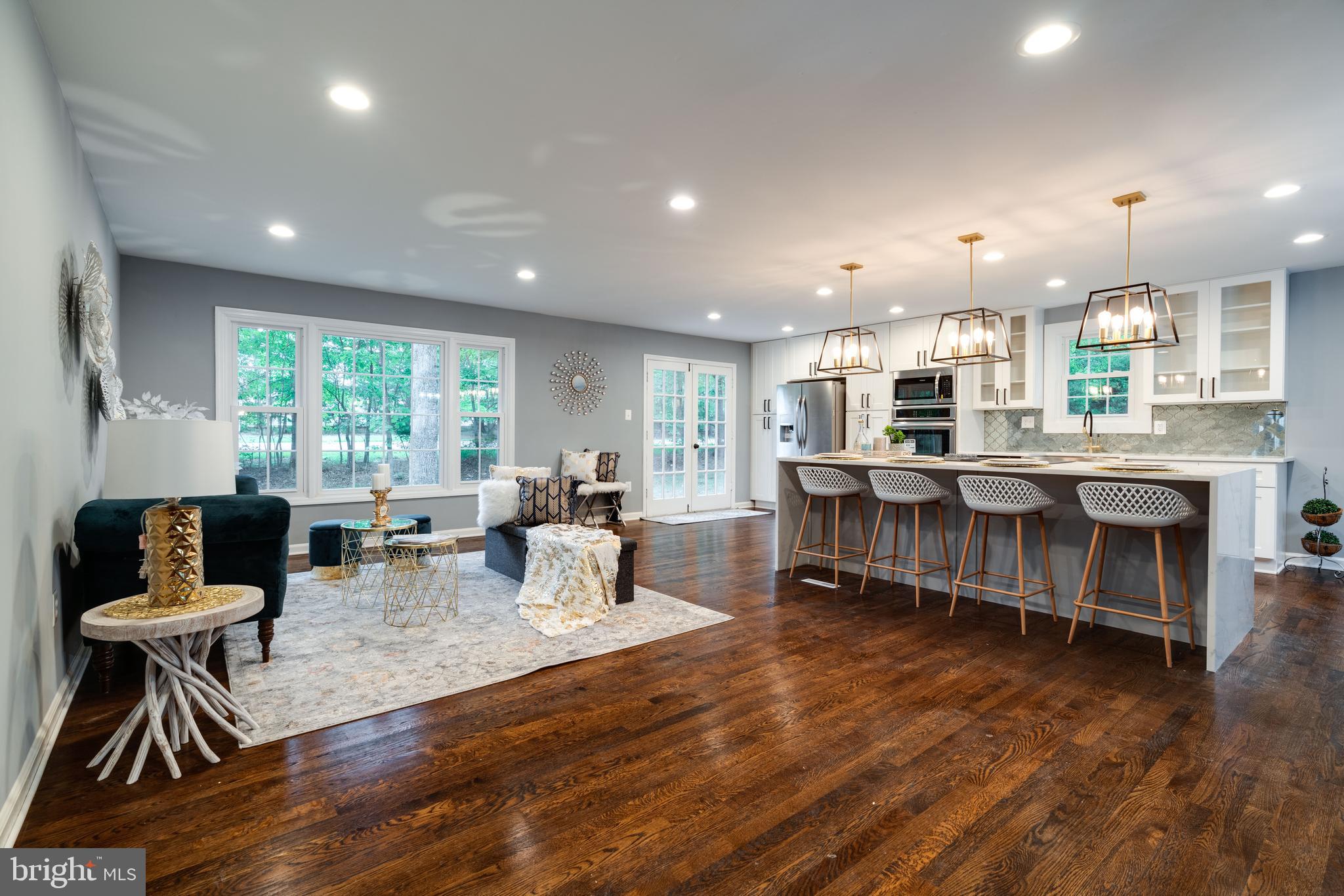 12008 Trotter Lane Reston, VA 20191 - Photo 13 of 76 Gorgeous Living Room and Kitchen!