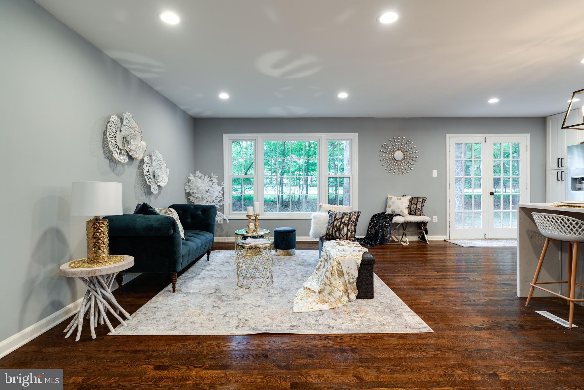 12008 Trotter Lane Reston, VA 20191 - Photo 8 of 76 Gorgeous Living Room!