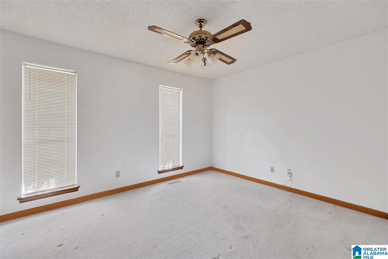 136 Dee Hendrix Road Bessemer, AL 35023 - Photo 10 of 26