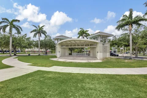 $539,900 | 826 Dakota Drive, Unit 102, Jupiter, FL 33458