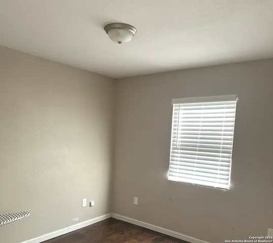 $159,000 | 275 East Hutchins Street, La Pryor, TX 78872