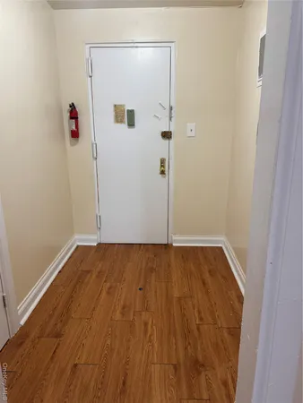a view of utility room