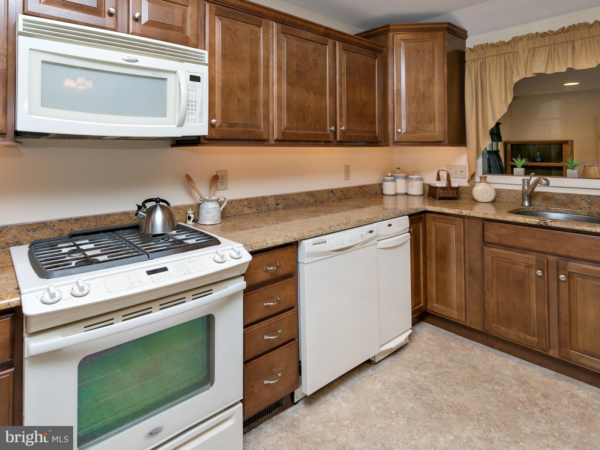 22 Gladwyn Road Marlton, NJ 08053 - Photo 13 of 28 Matching Appliance Package