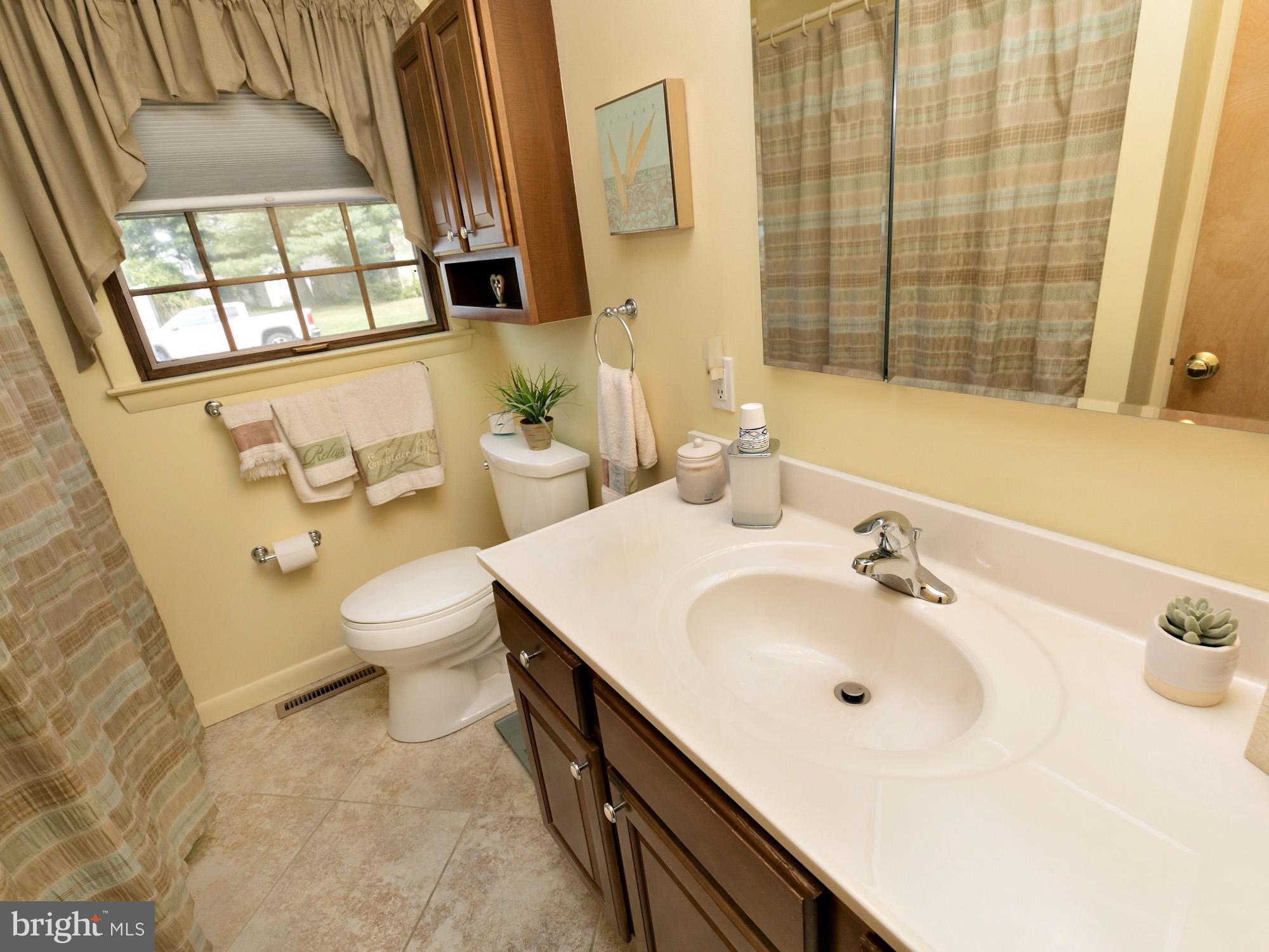 22 Gladwyn Road Marlton, NJ 08053 - Photo 15 of 28 Bathroom